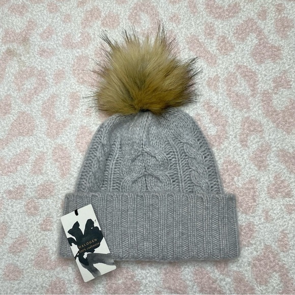 Halogen 100% Cashmere Cable Knit Pom Pom Beanie Hat Grey One Size NWT Winter - Picture 2 of 6